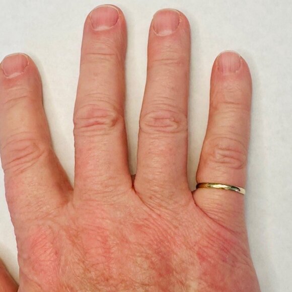 Vintage 10k Gold Band Ring Size 7.5 - Picture 5 of 6